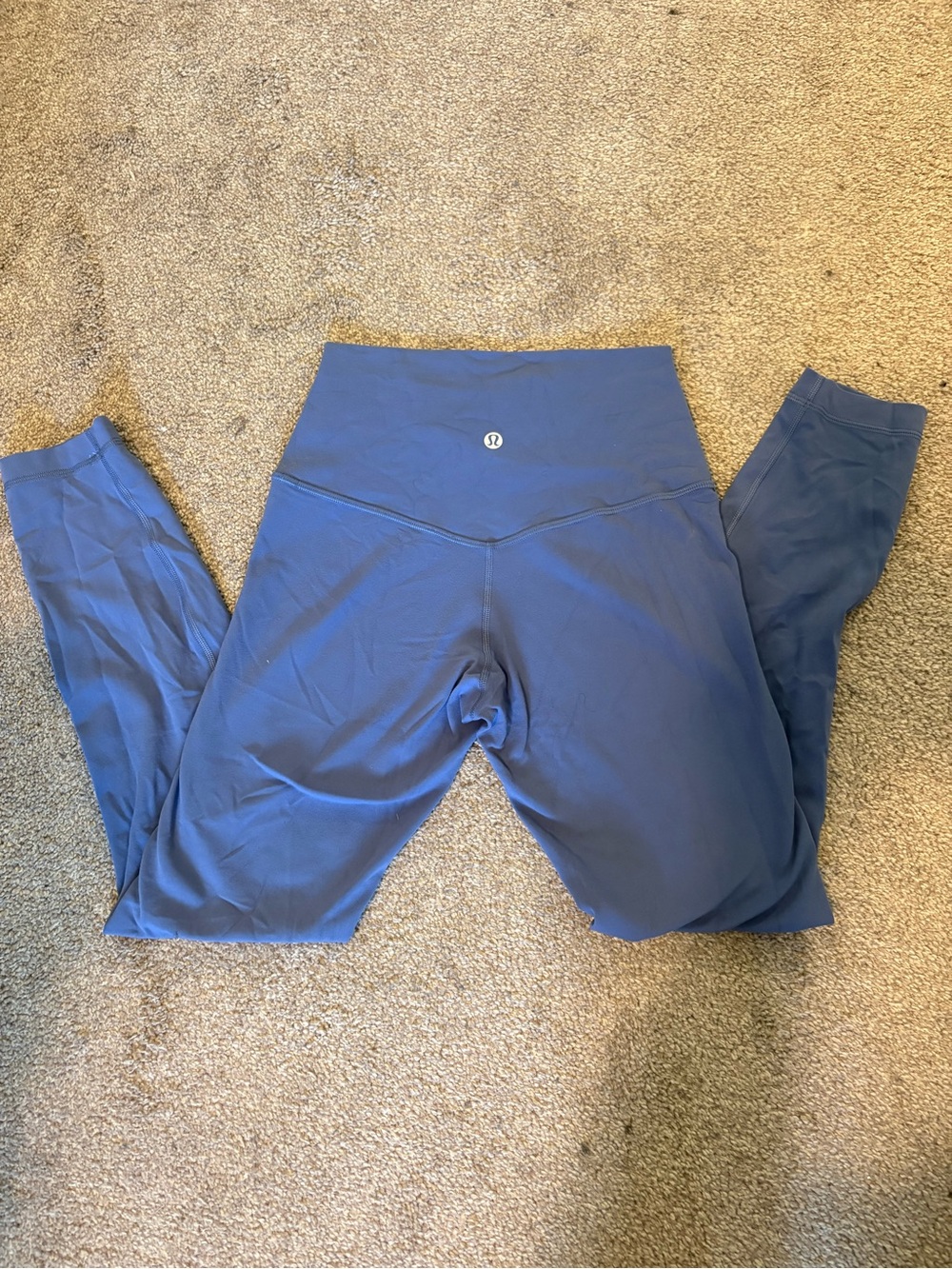Lululemon Align No Line 25 inch Leggings in Brilliant Blue. Size 4
